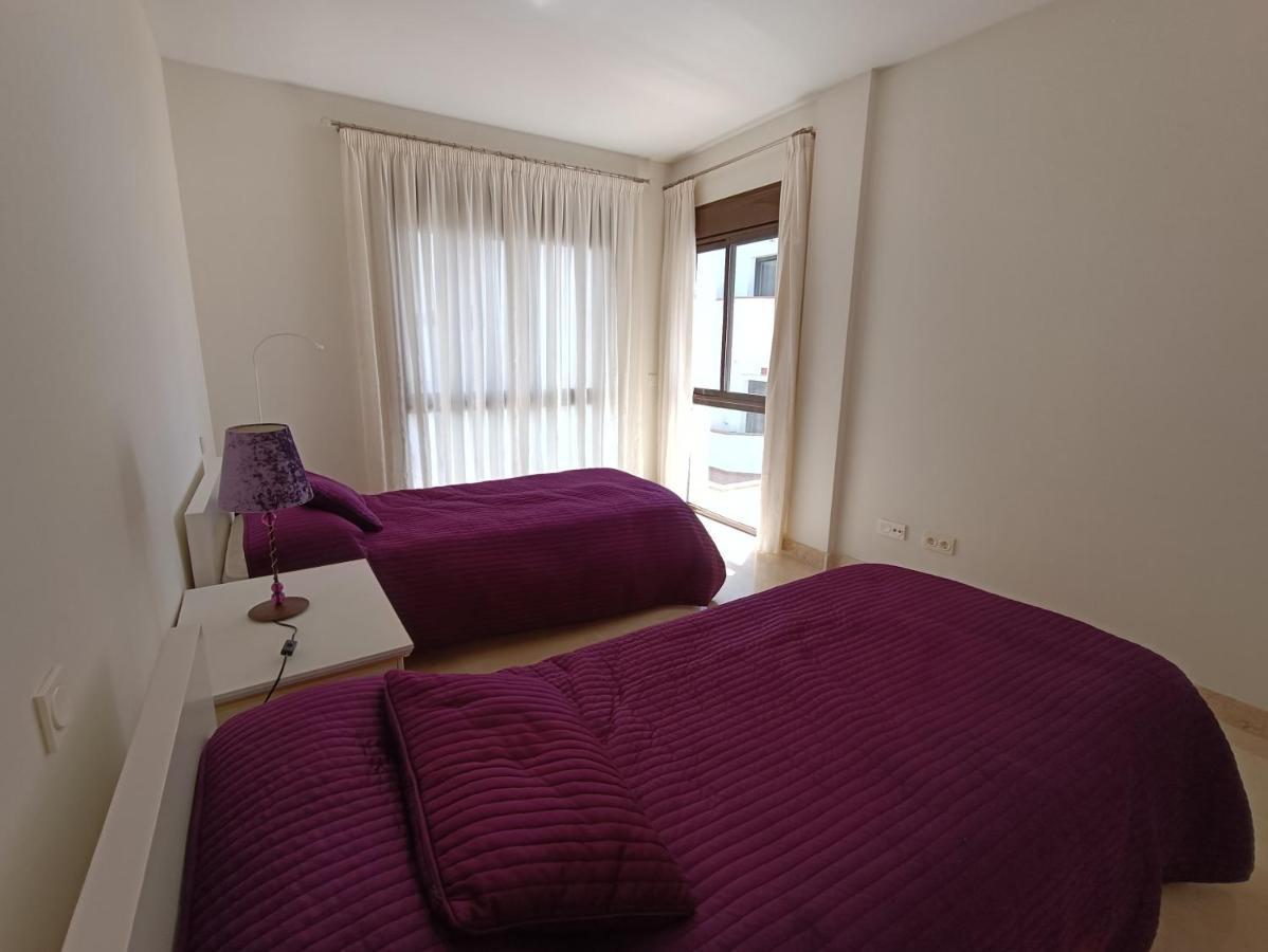 Amplio Apartamento En Portofino Alcaidesa La Alcaidesa Exterior foto